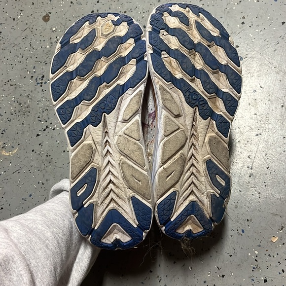 Hoka tennis shoes - Picture 6 of 6